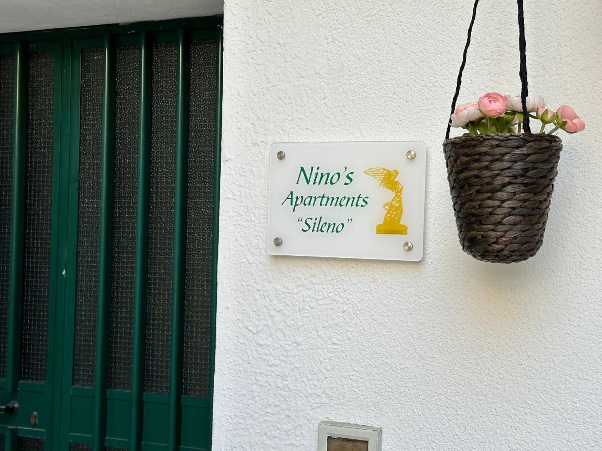 Nino'S Apartments Giardini Naxos Luaran gambar