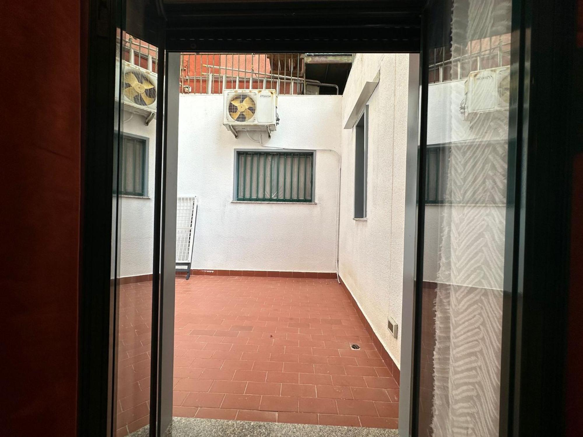 Nino'S Apartments Giardini Naxos Luaran gambar