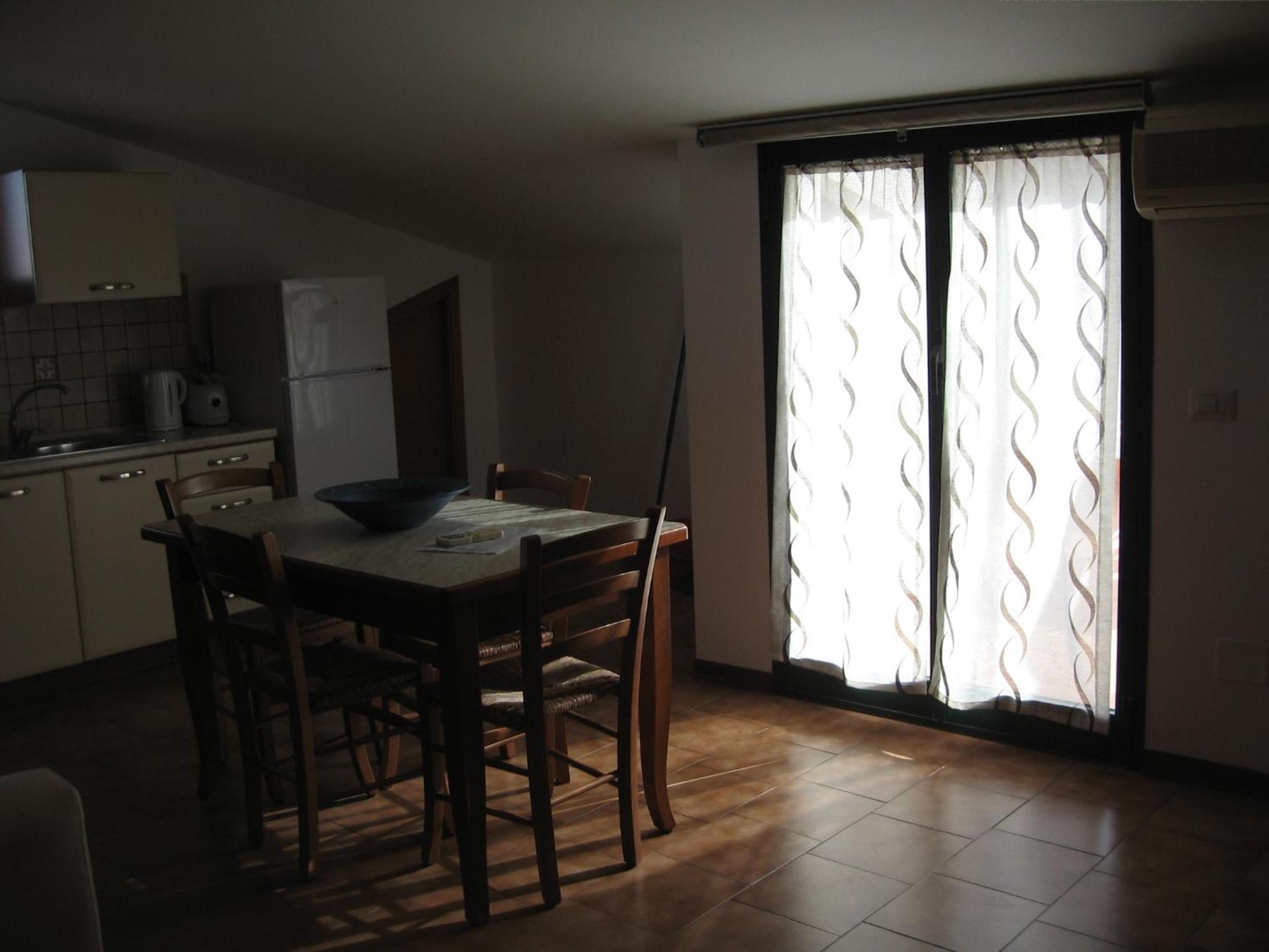Nino'S Apartments Giardini Naxos Luaran gambar