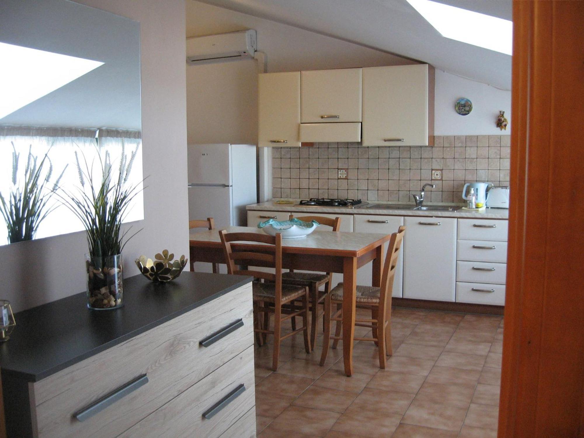 Nino'S Apartments Giardini Naxos Luaran gambar