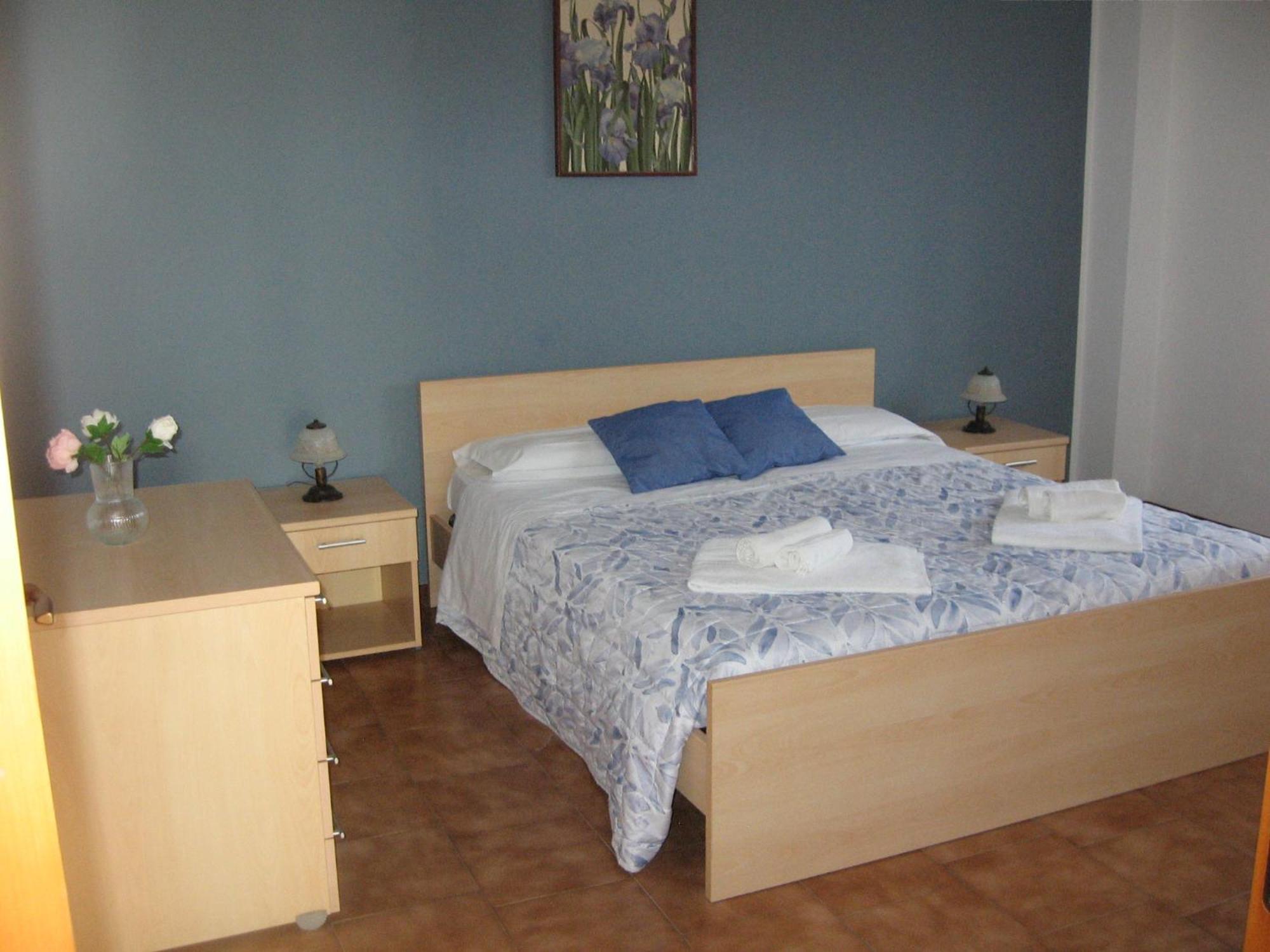 Nino'S Apartments Giardini Naxos Luaran gambar